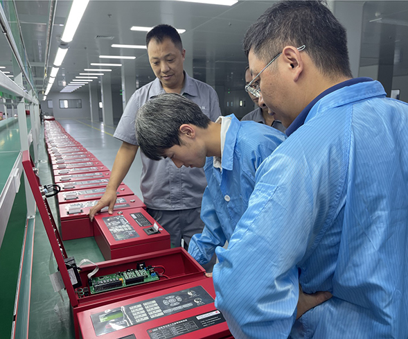 潍柴动力吴总莅临ag九游会登陆j9入口科技,共探风冷储能消防技术新篇章 潍柴动力吴总莅临ag九游会登陆j9入口科技,共探风冷储能消防技术新篇章